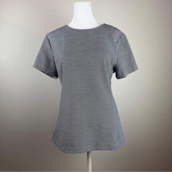 Ann Taylor Structured Black & White Back Zip Blouse - Size M - EUC - Picture 2 of 9